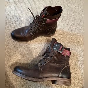 FLY London Stay Moto Style Distressed Leather Boots Size 40/9-9.5